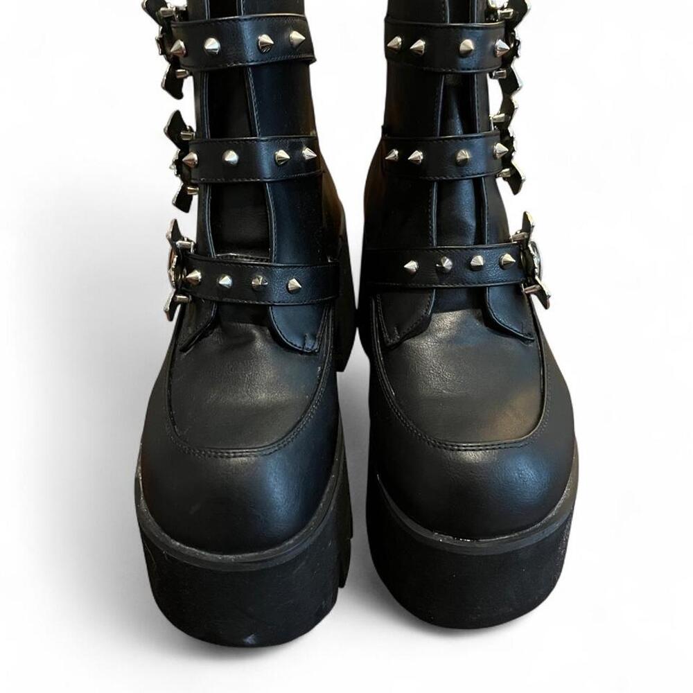Demonia Ashes-55 Platform Boots